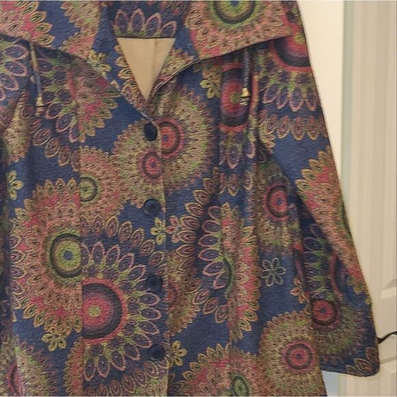 Pure Essence Floral Knit Boho Jacket - Picture 5 of 11